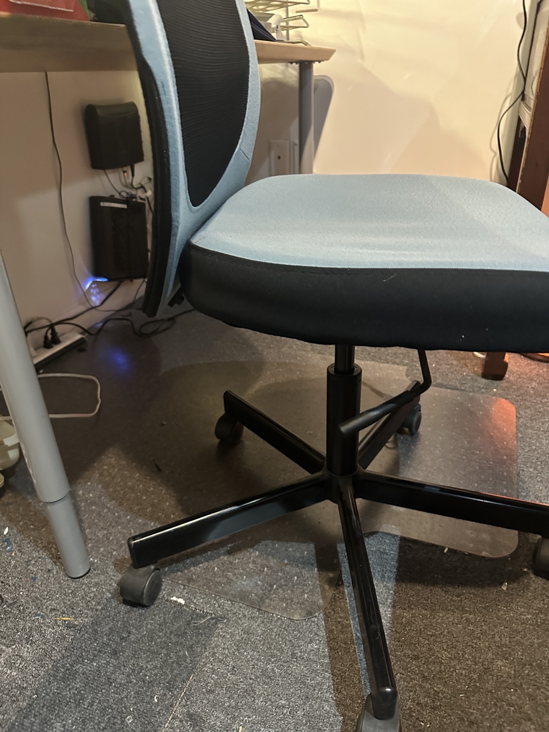 Office Chair - photo 2