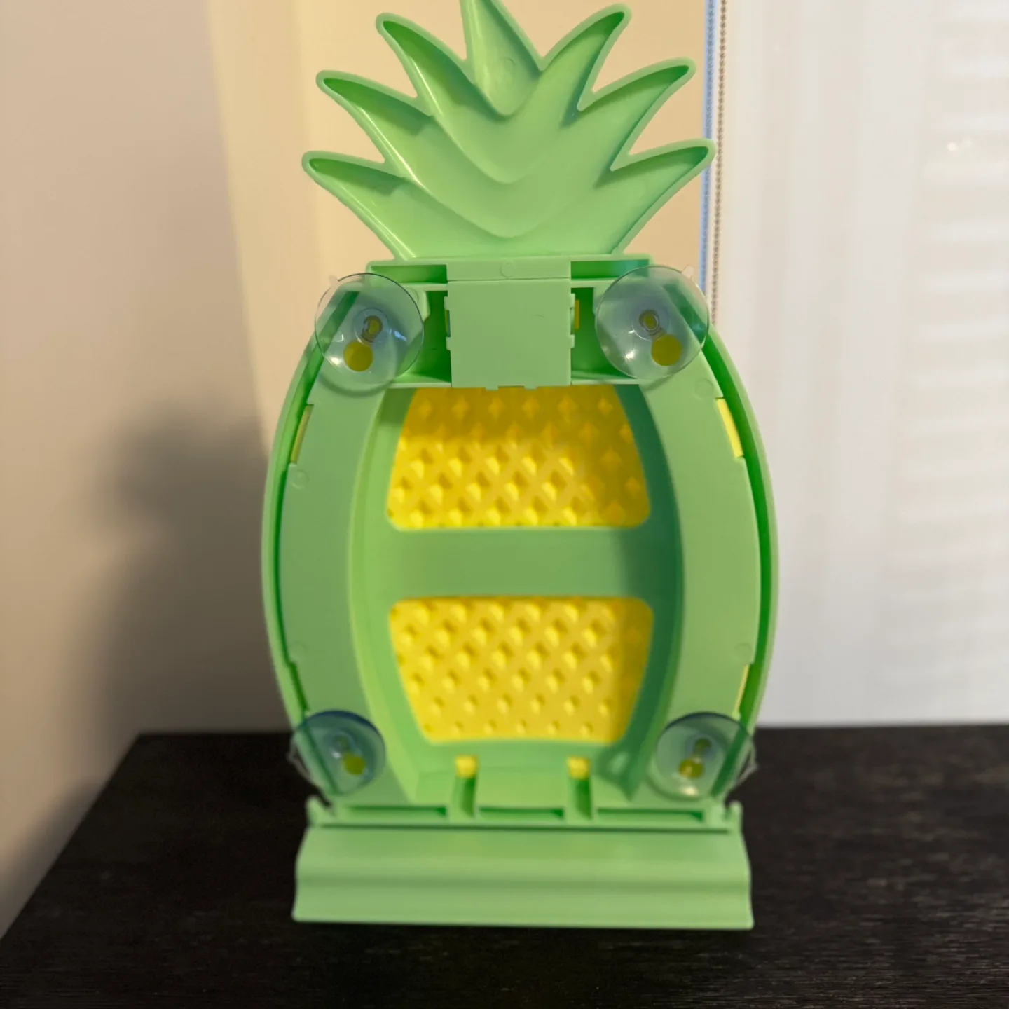 Pineapple Cat Self Groom Tool image indicator(2)
