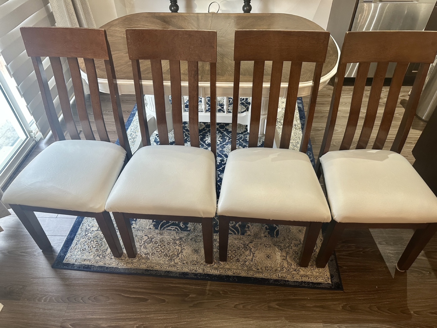Oak dining table with four chairs - photo 3