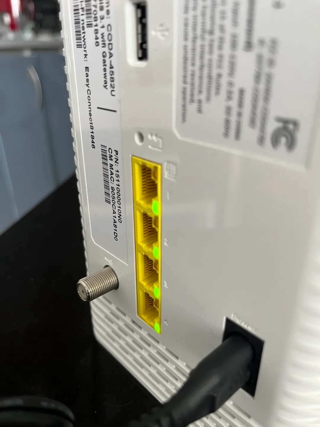 Hitron CODA-4582U WiFi Gateway image indicator(7)