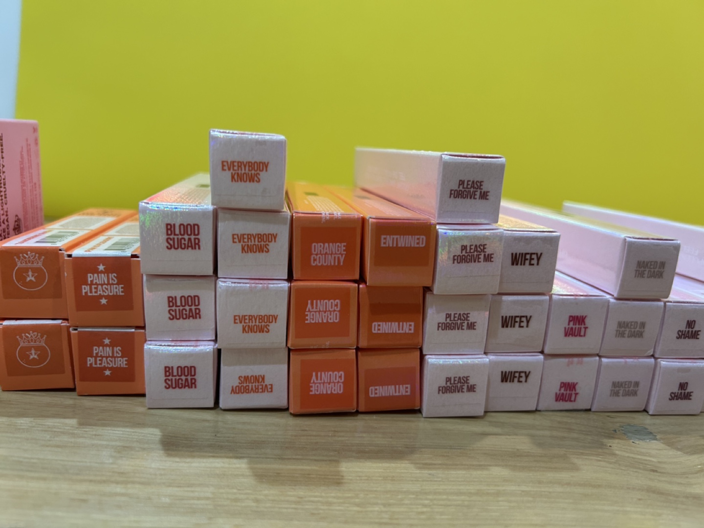 Jeffree star cosmetics full pigment lip gloss