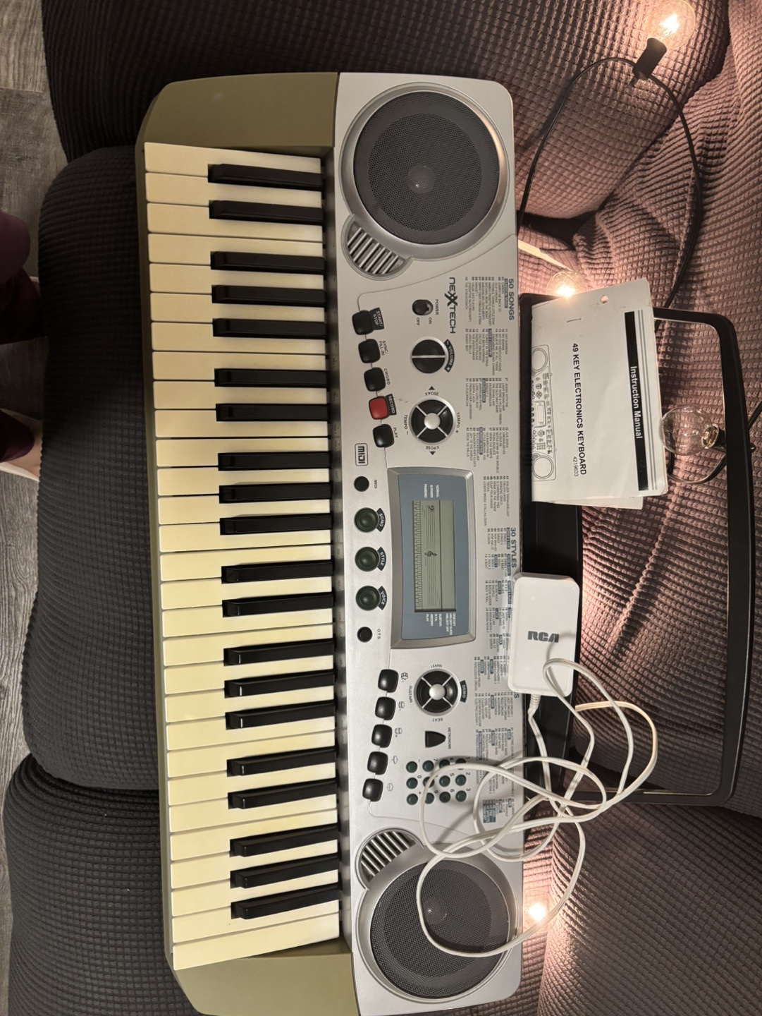 61 Key Electronic Keyboard - photo 2