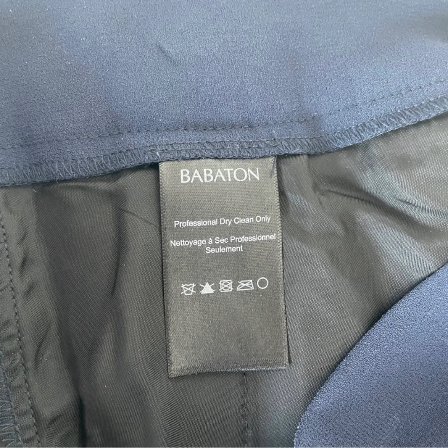 NEW Aritzia Babaton Cohen Pants (indigo/size 0) image indicator(5)