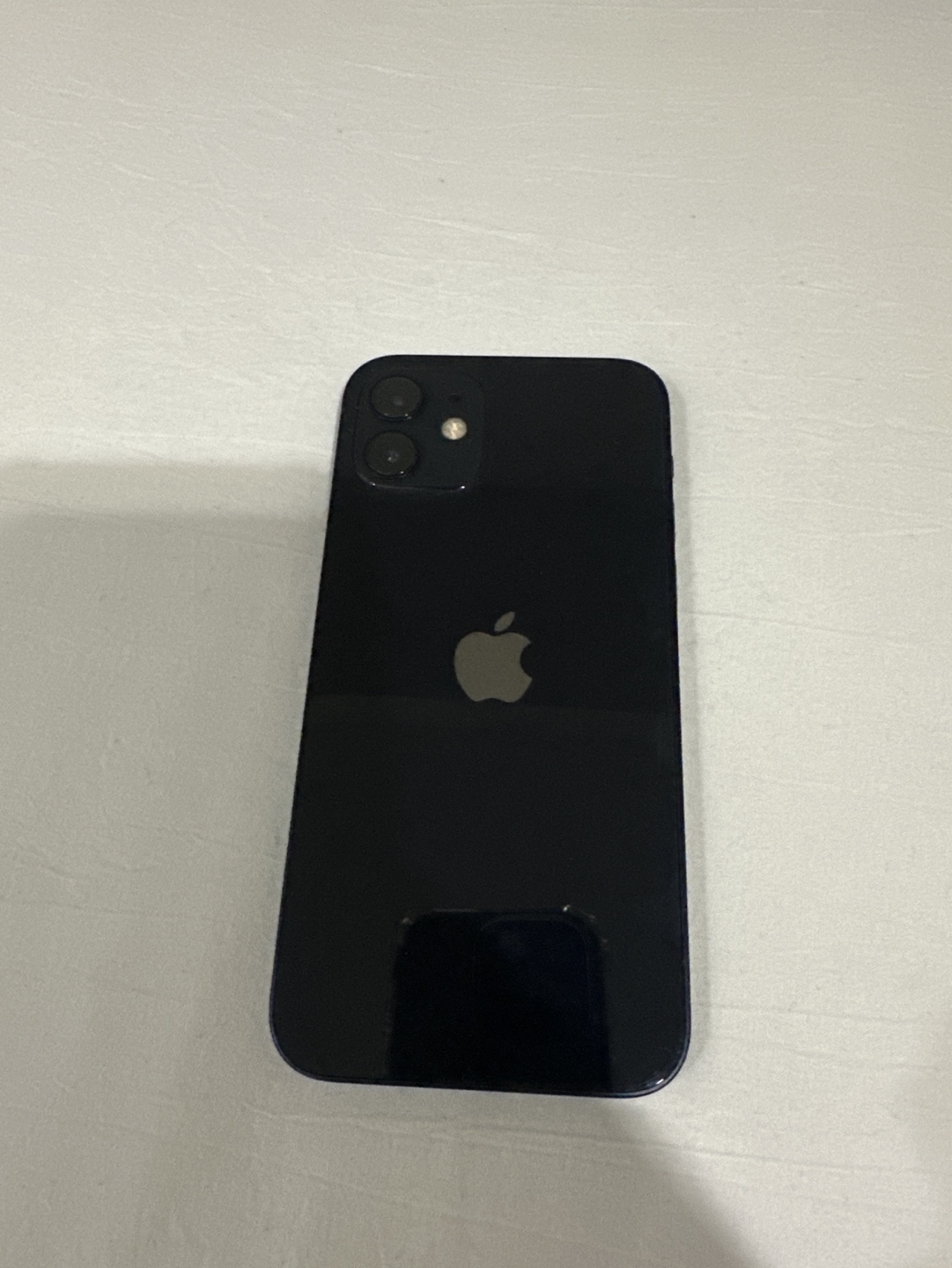 iPhone 12 - Black - photo 2