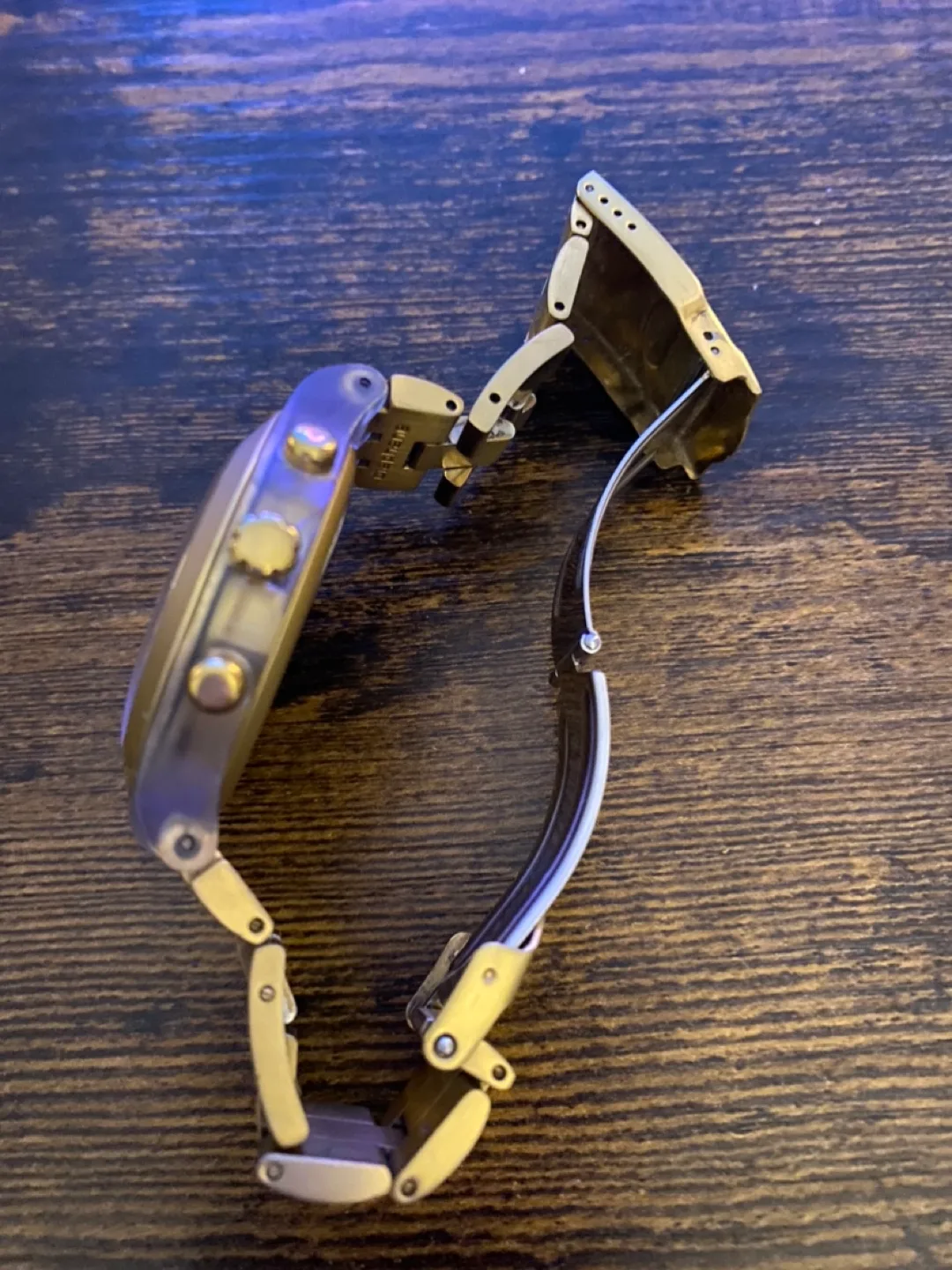 Swatch Diaphane Gold Chronograph Watch image indicator(3)