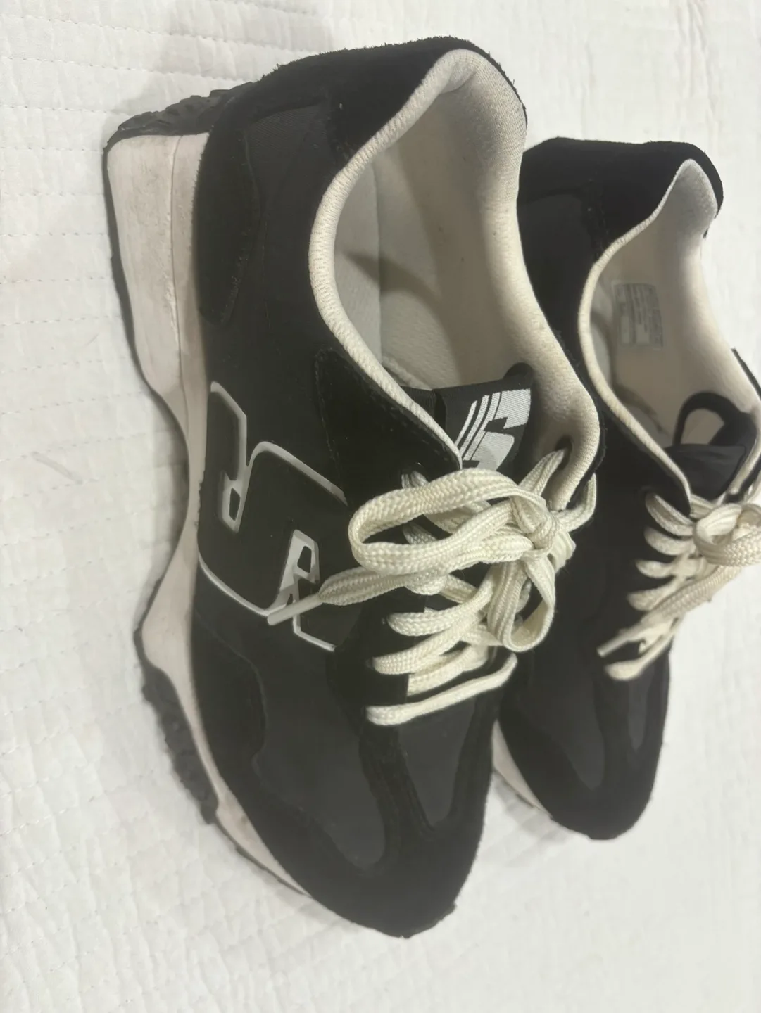 Skechers men’s Black Sneakers thumbnail