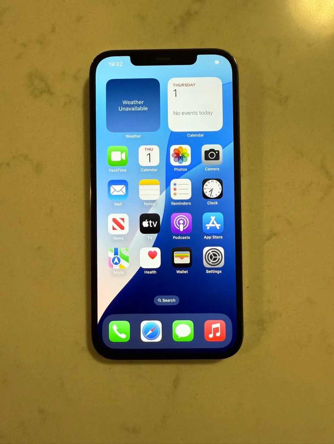 IPHONE 12 PRO MAX 128GB UNLOCKED 10/10 CONDITION $500 FIRM thumbnail