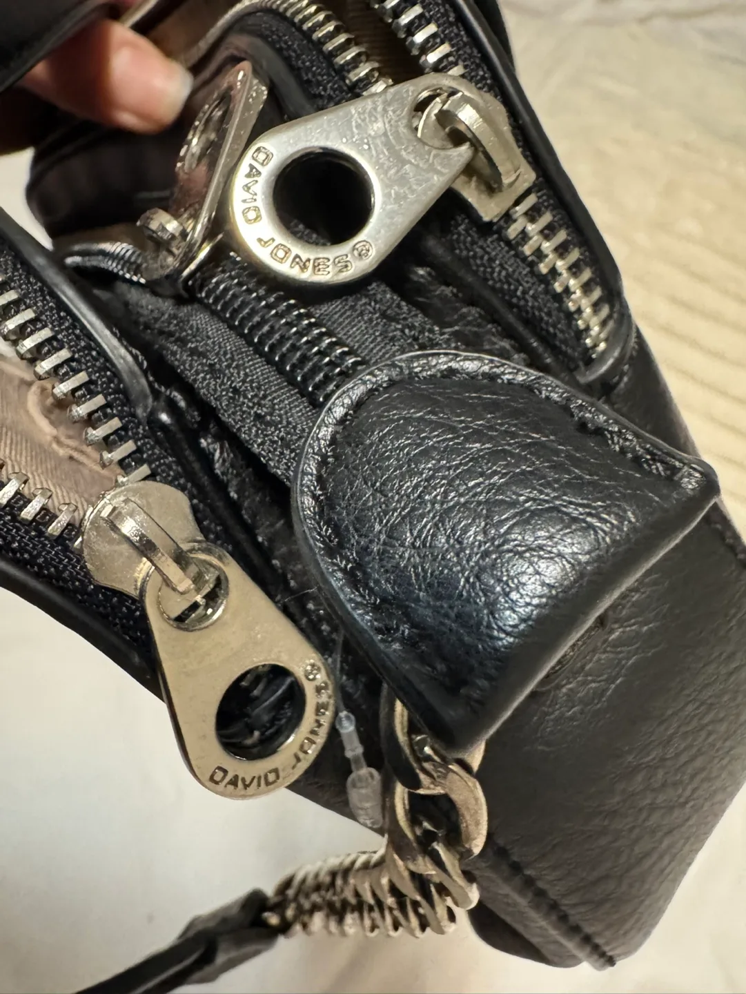 David Jones Black Chain Strap Crossbody Bag image indicator(5)