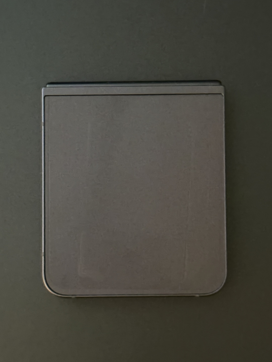 Samsung Galaxy Z Flip 6 - photo 3