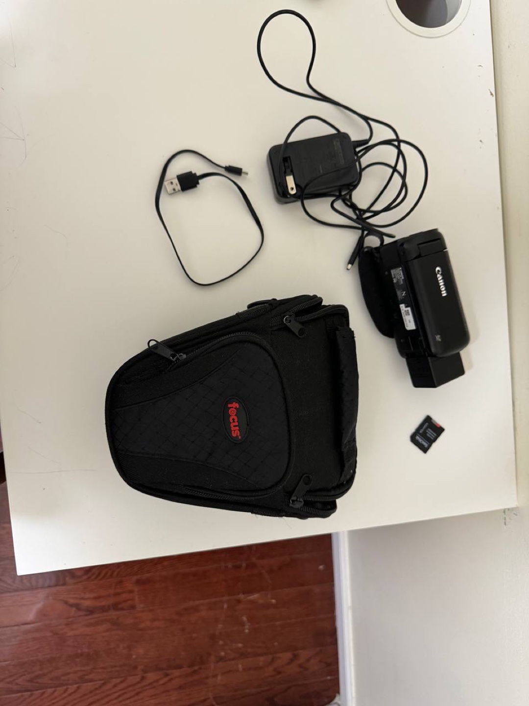 Canon VIXIA HF R800 Camcorder