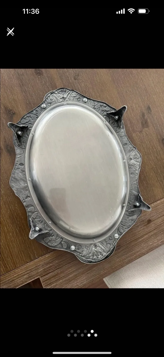 Silver Serving Tray image indicator(3)