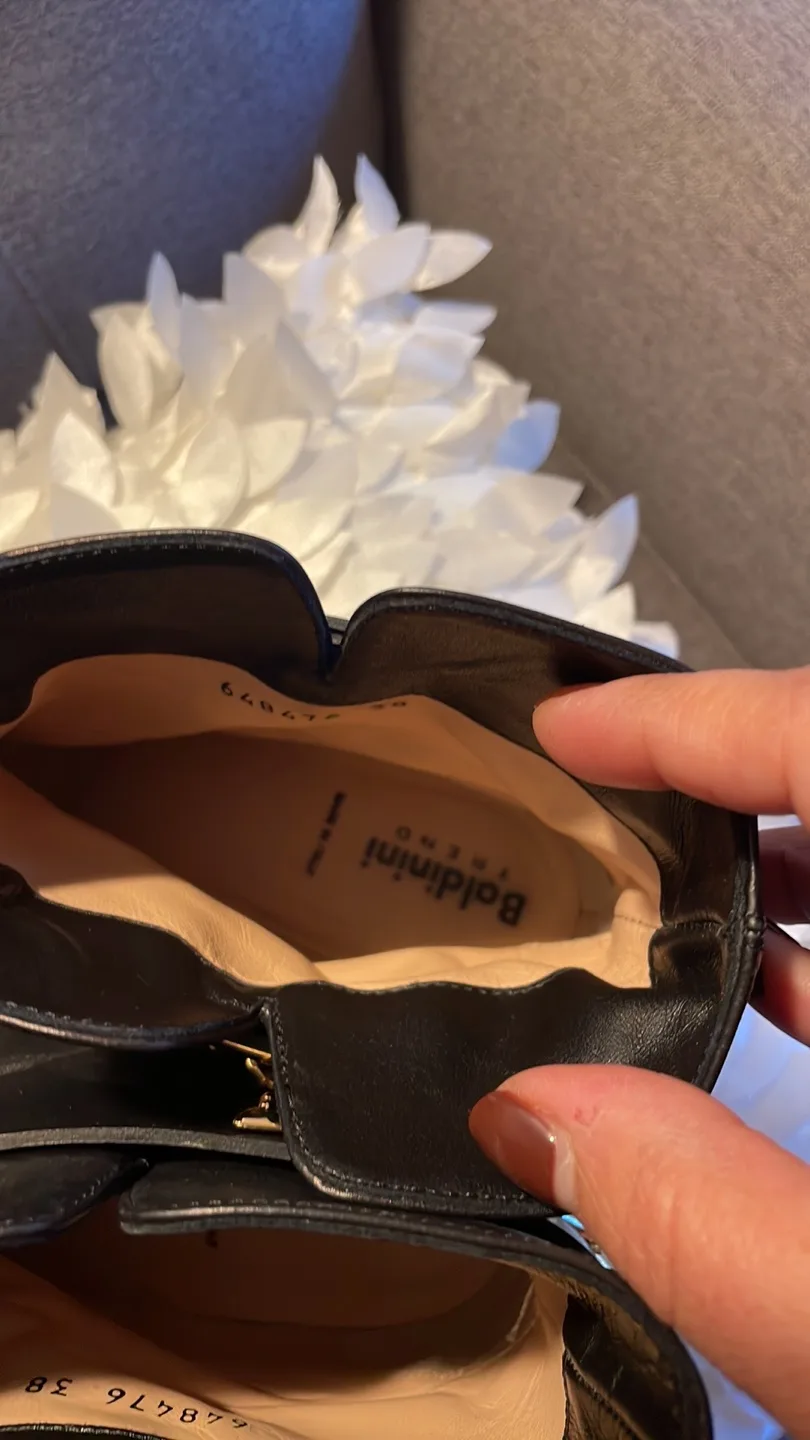 Balmain Black Ankle Boots with Gold Chain image indicator(5)