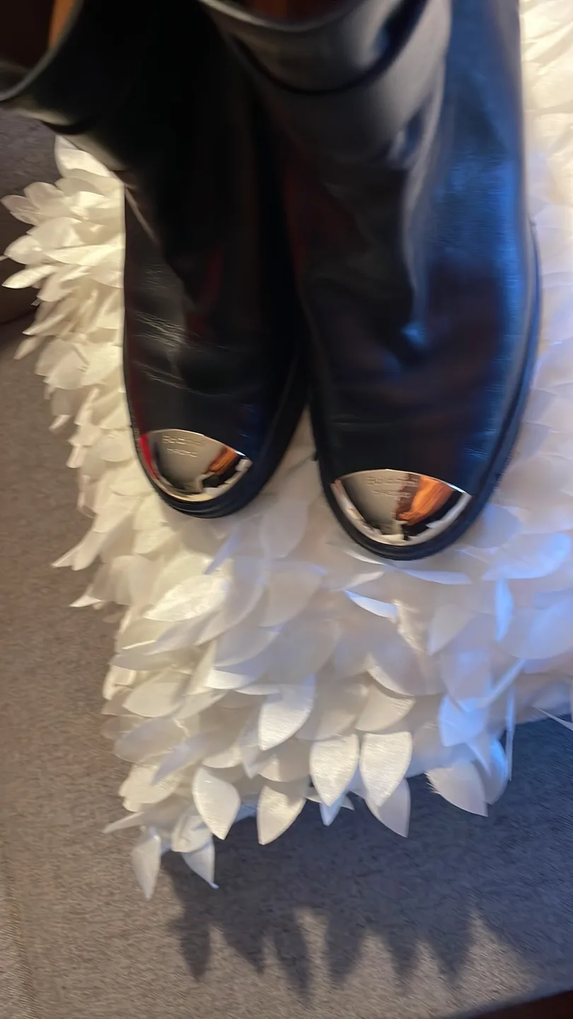 Balmain Black Ankle Boots with Gold Chain image indicator(4)