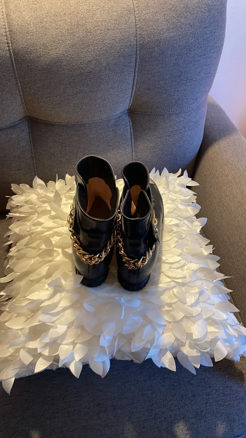 Balmain Black Ankle Boots with Gold Chain image indicator(3)