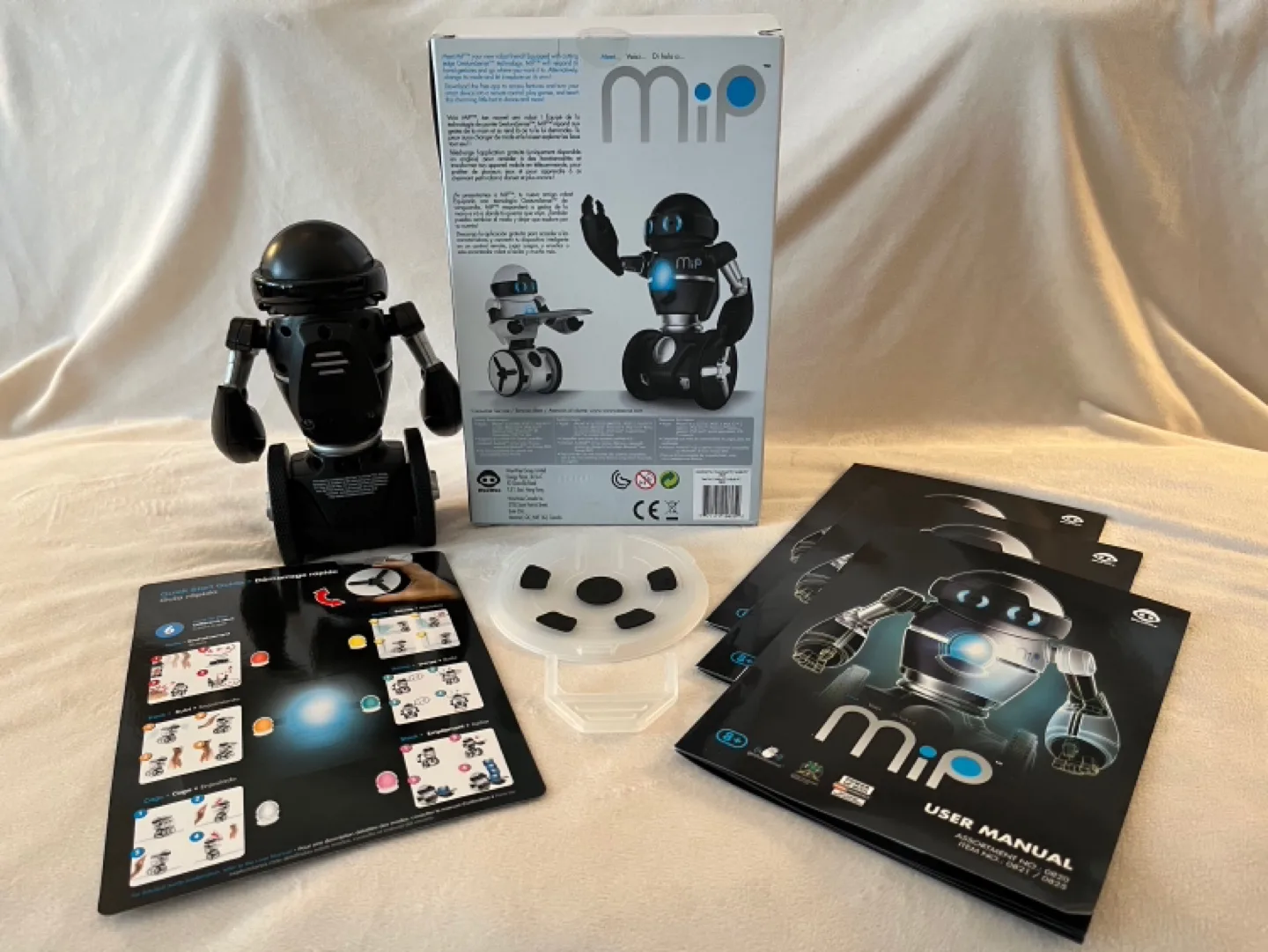 WowWee MiP Robot image indicator(2)