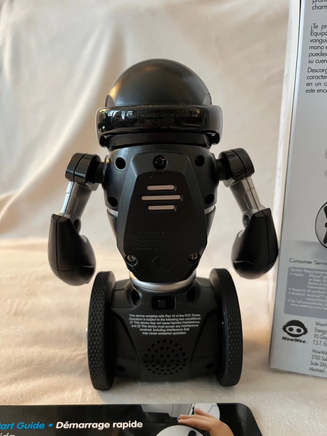 WowWee MiP Robot image indicator(7)