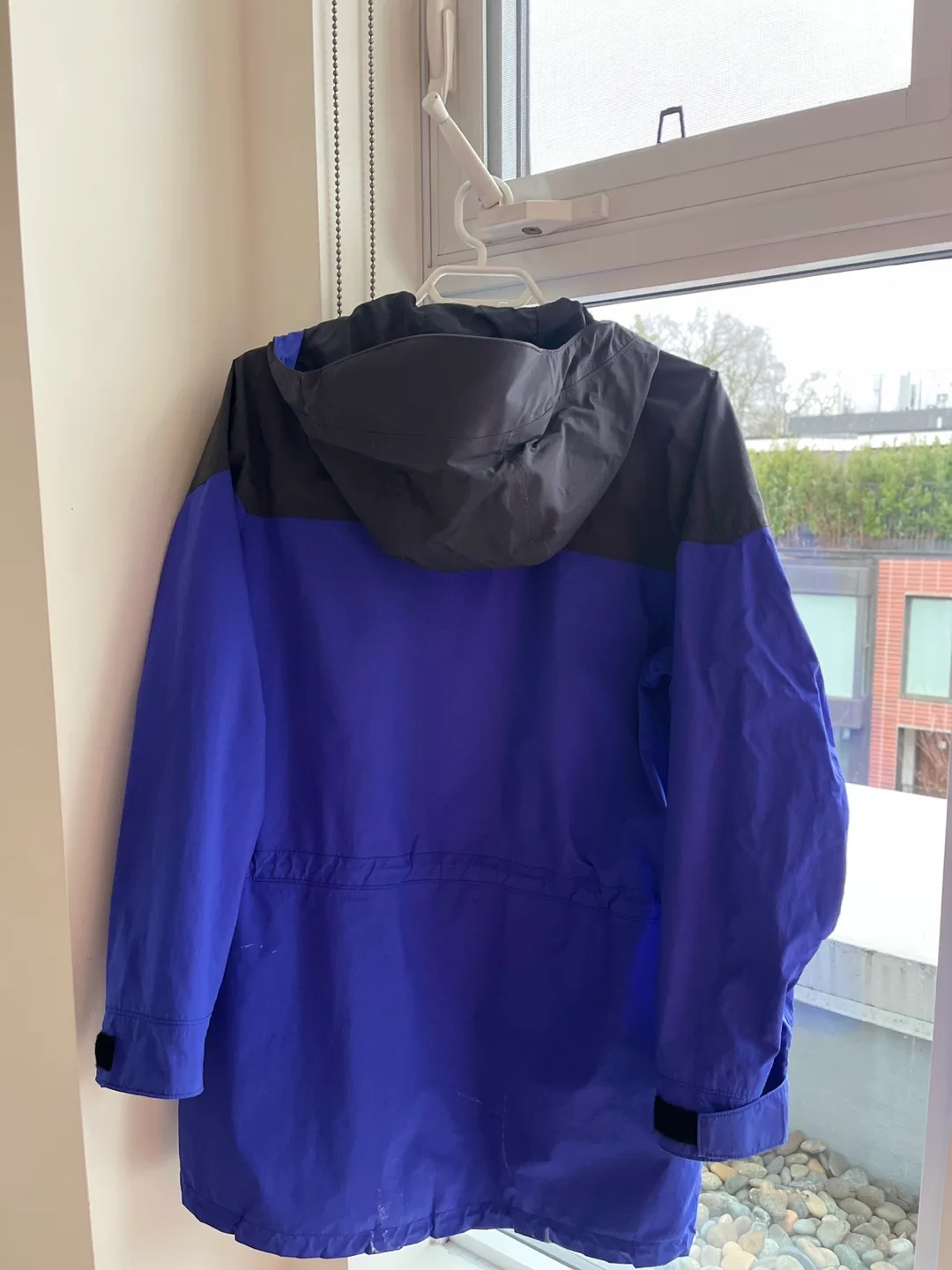 Mountain Equipment Co-op Women's Jacket image indicator(3)