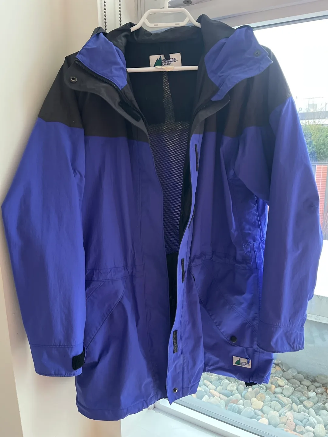 Mountain Equipment Co-op Women's Jacket image indicator(2)