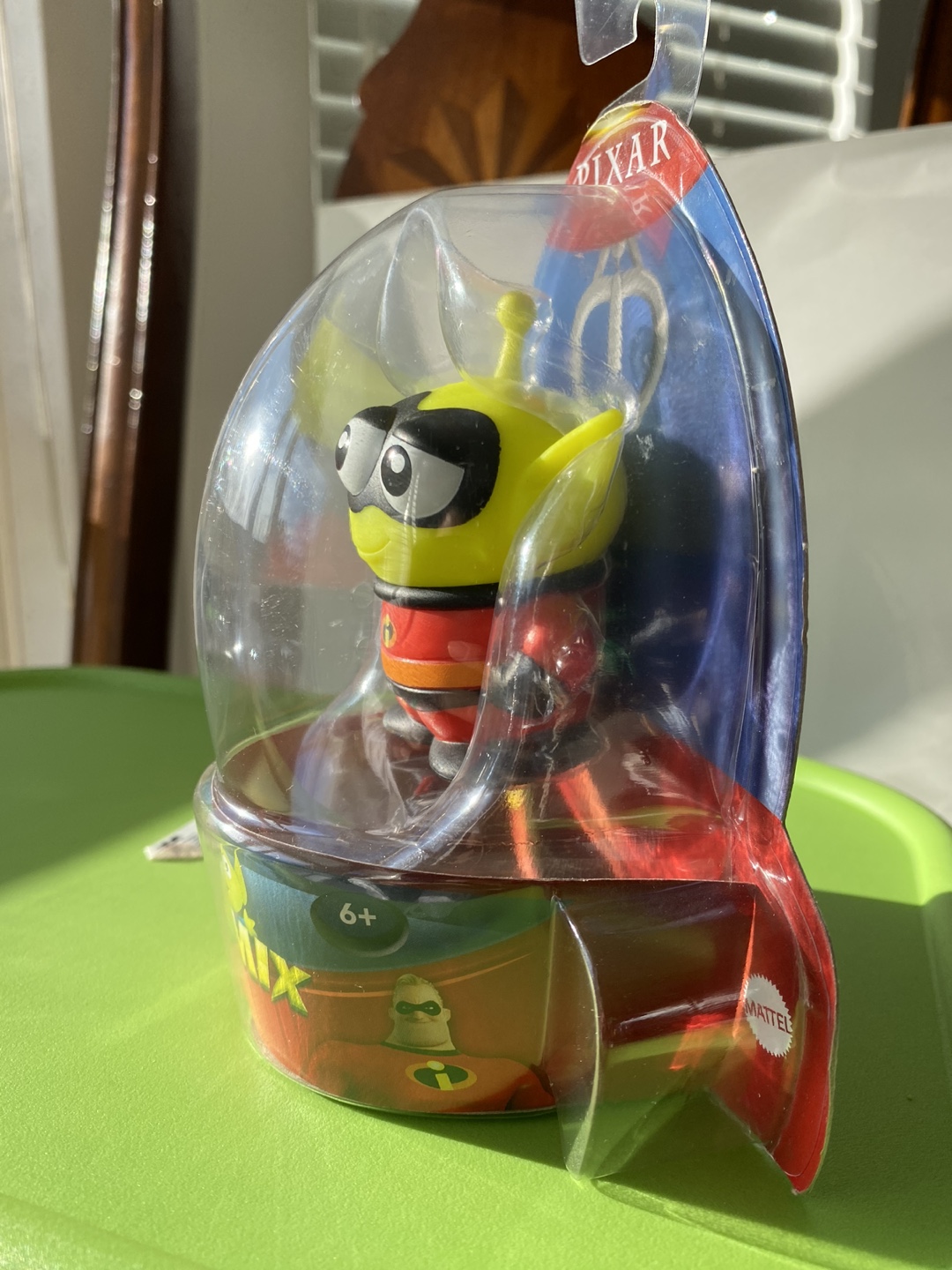 Pixar Toy Story Alien Remix Mr. Incredible Figure - photo 2