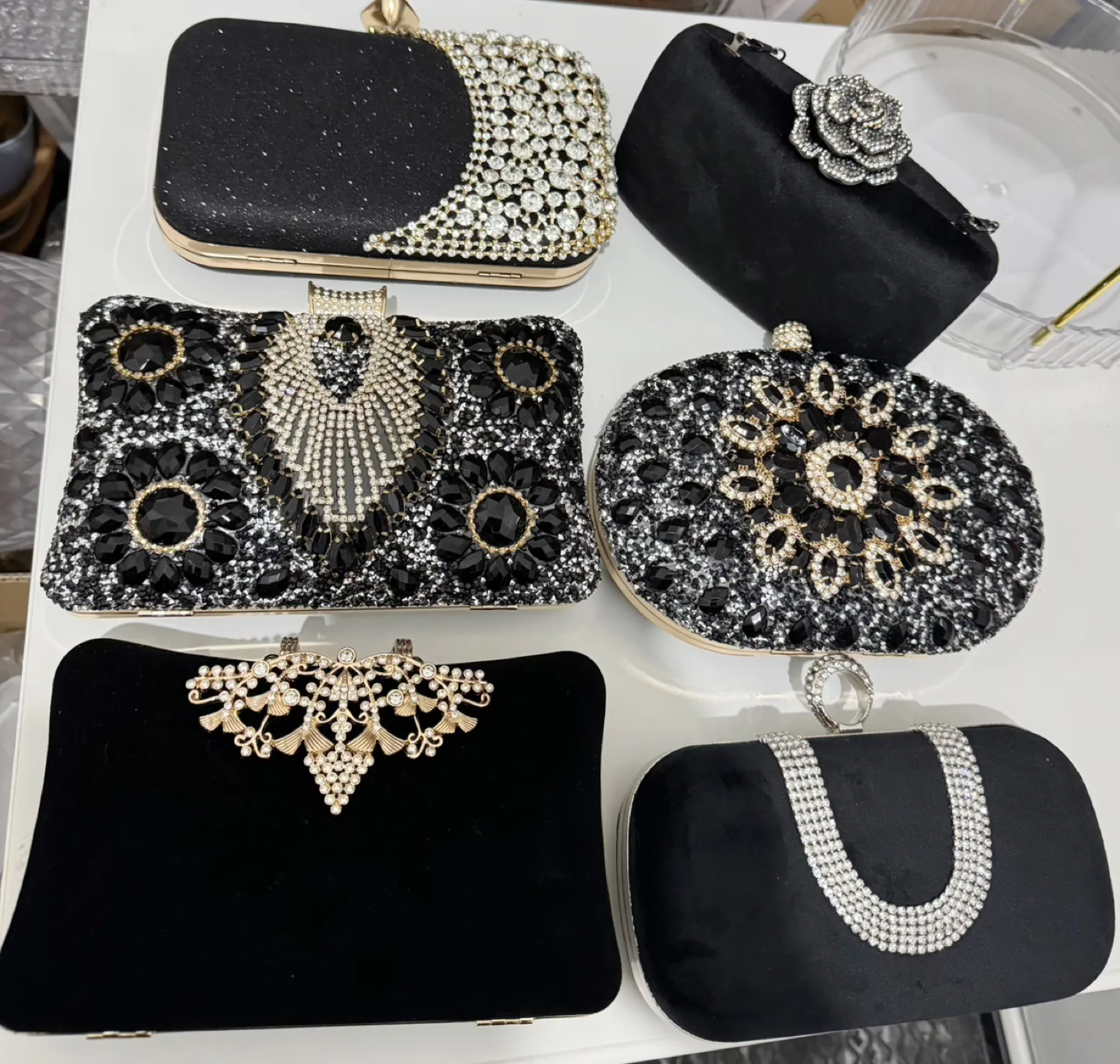 Variety of Evening Clutch Purses image indicator(3)