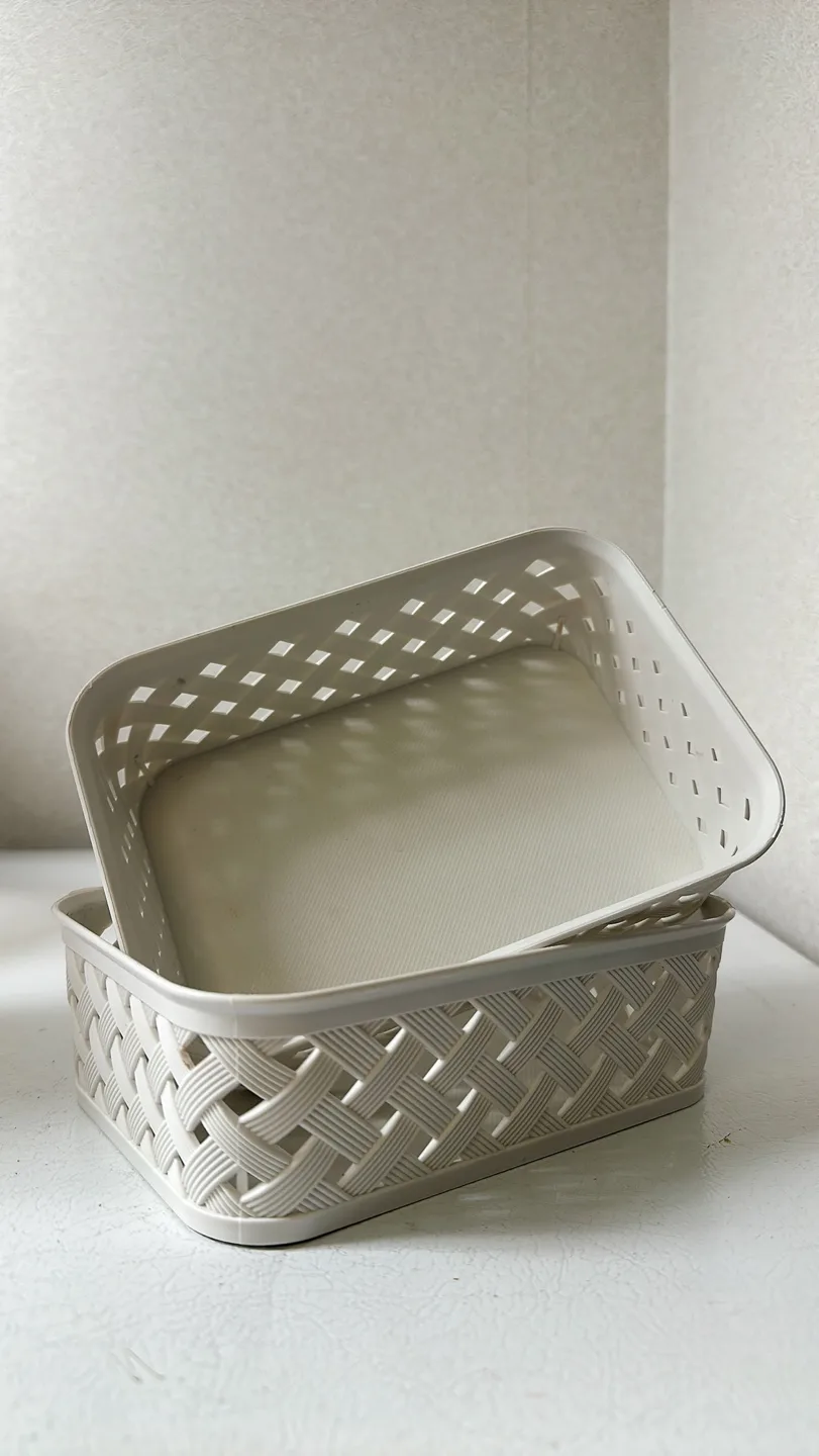 (used) white woven plastic storage baskets set of 2 #freecycle thumbnail