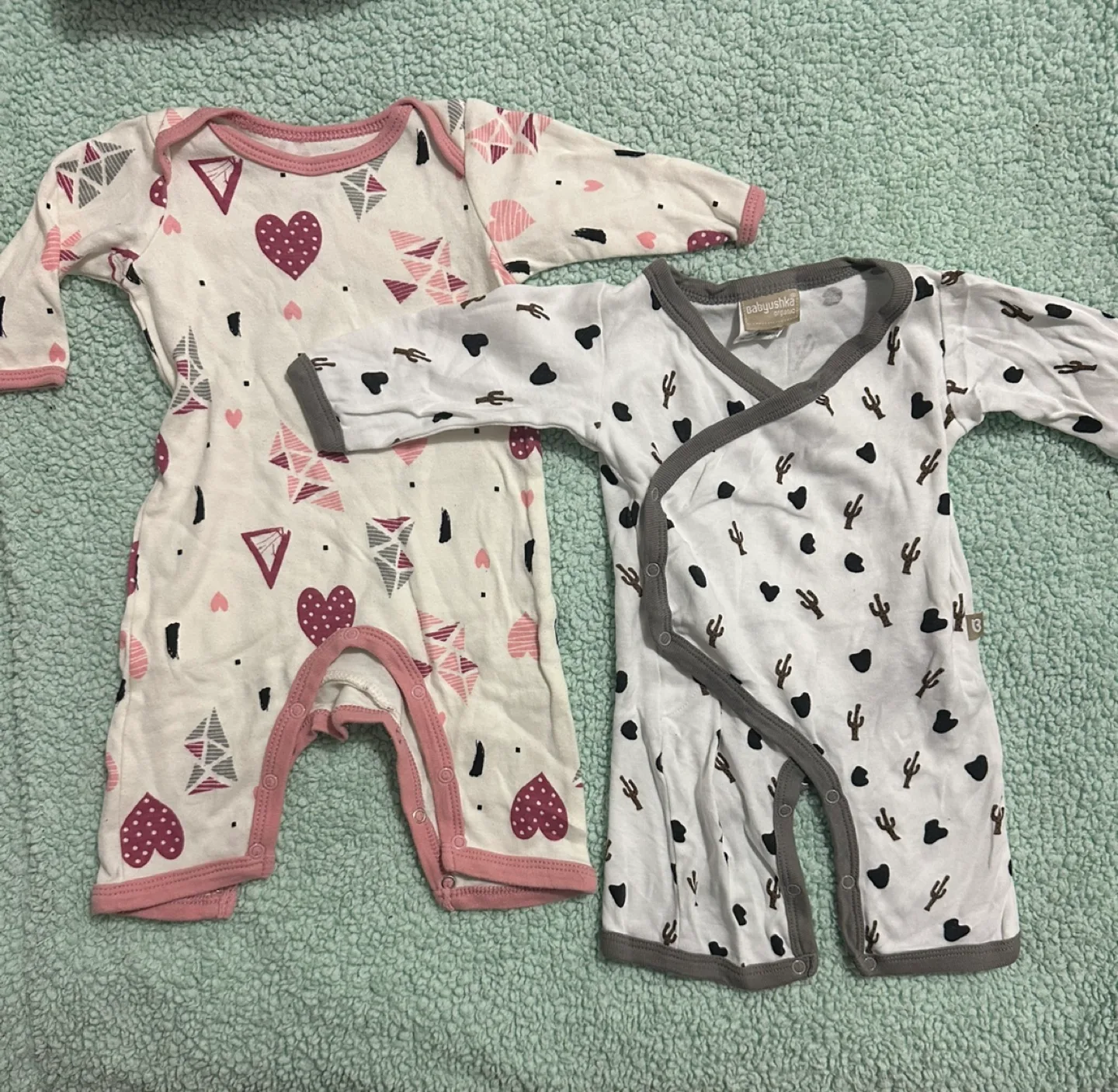 Baby Clothes Bundle - 0-3 Months image indicator(3)