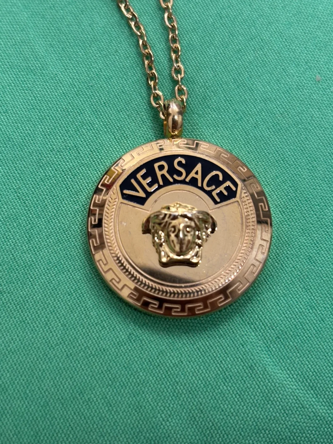 Versace Gold plated  Necklace image indicator(2)