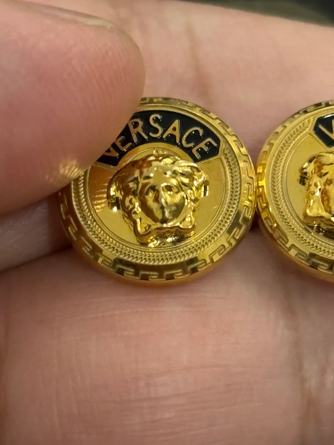 Versace Gold plated  Necklace image indicator(8)