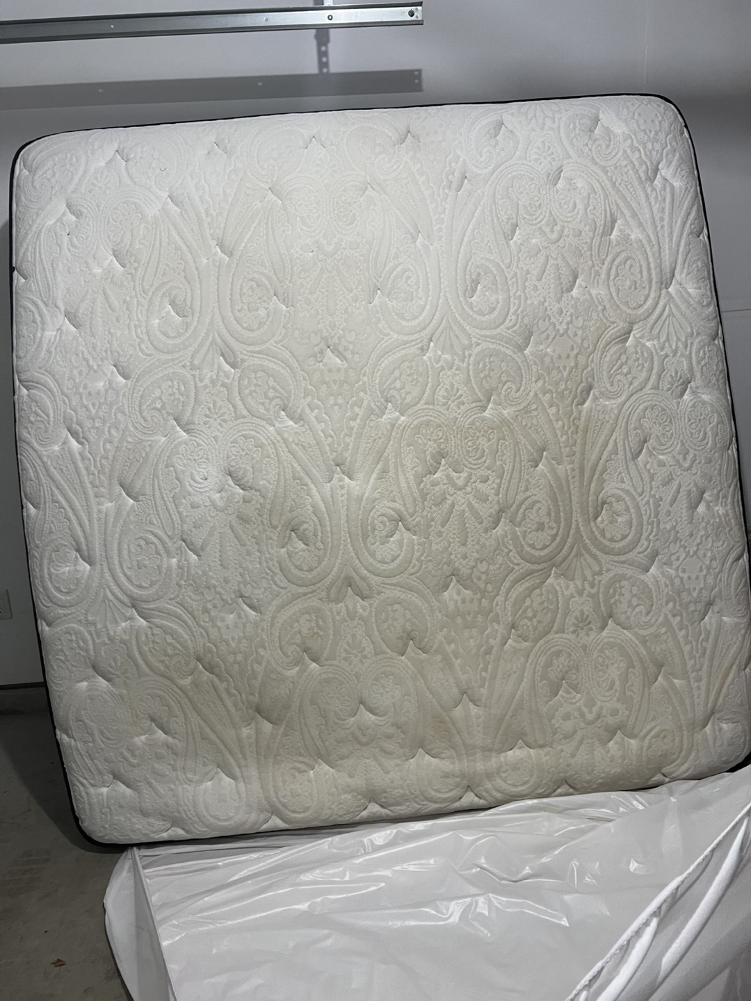 King Mattress - photo 2