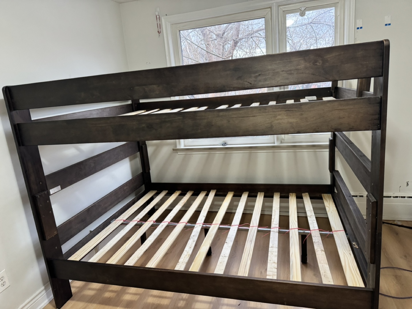 Bunk Bed queen over queen