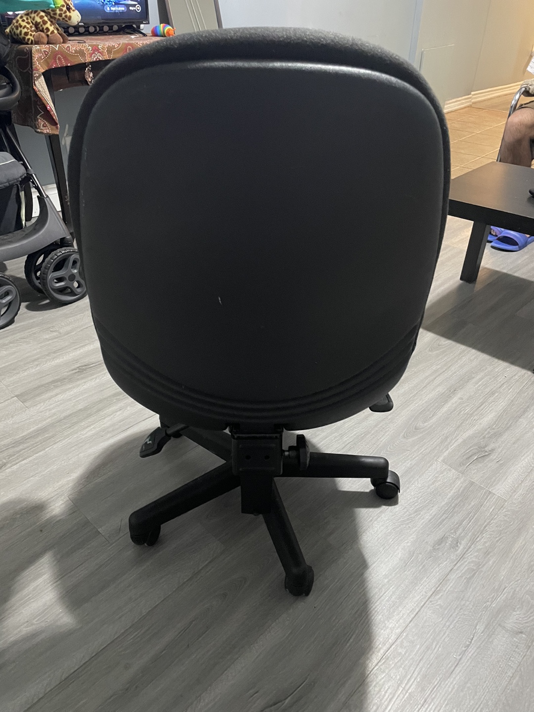 Black Office Chair - photo 2