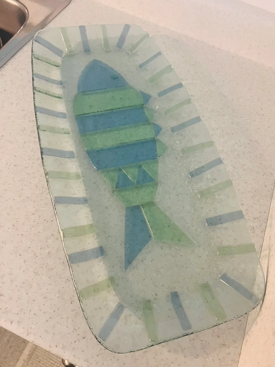 Glass Fish Serving Tray image indicator(2)