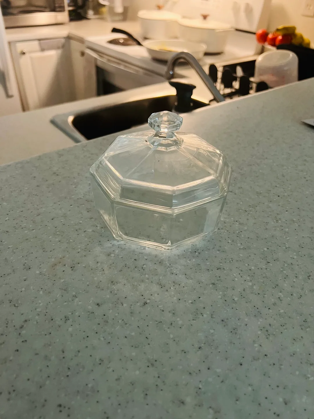 Vintage Glass Trinket Box image indicator(2)