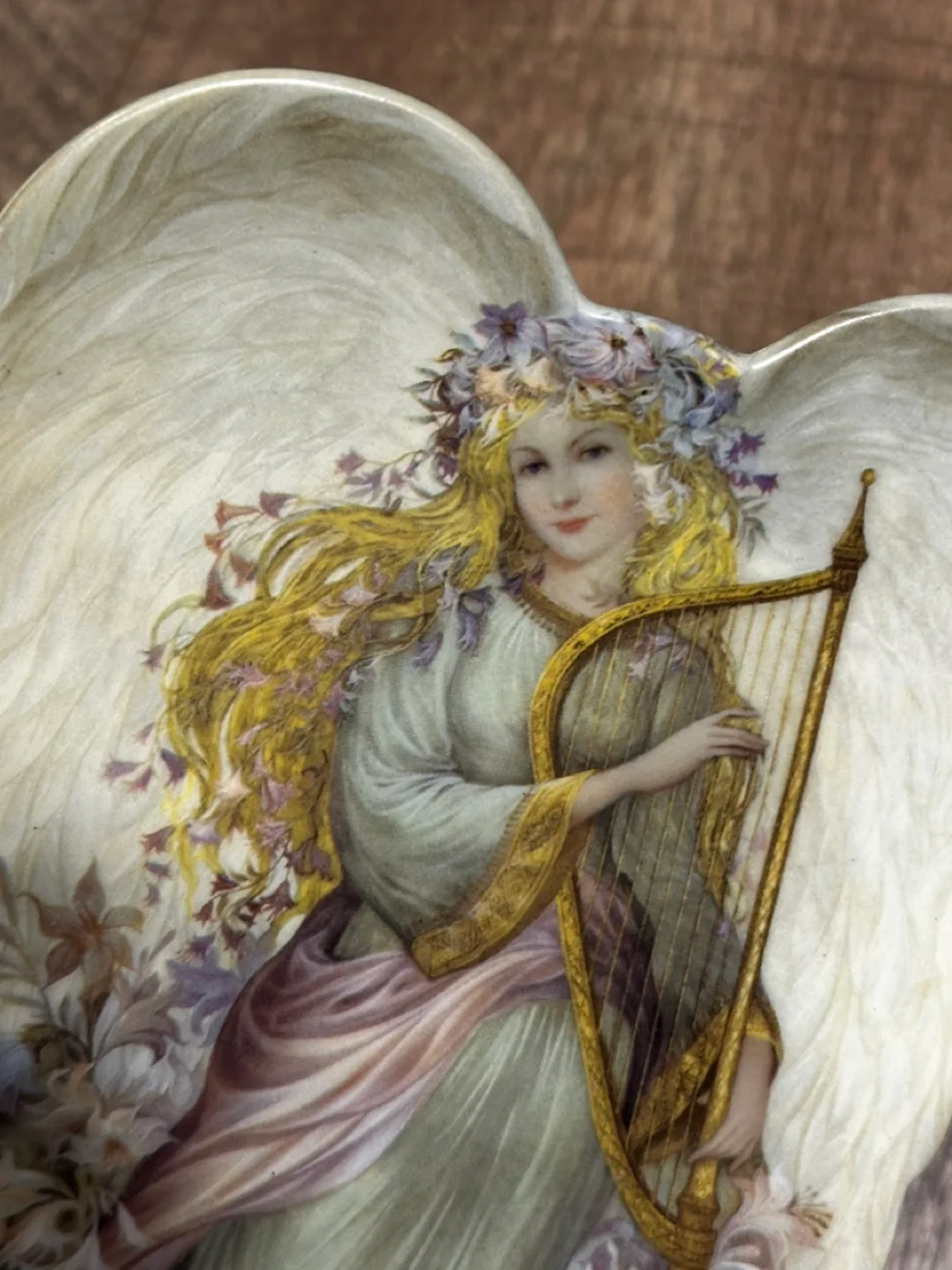 The Bradford Exchange Serenity's Song Angel Plate image indicator(3)