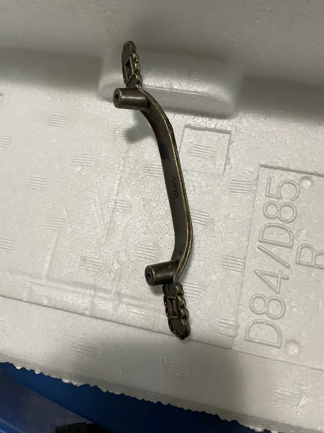 Cabinet Handles image indicator(4)