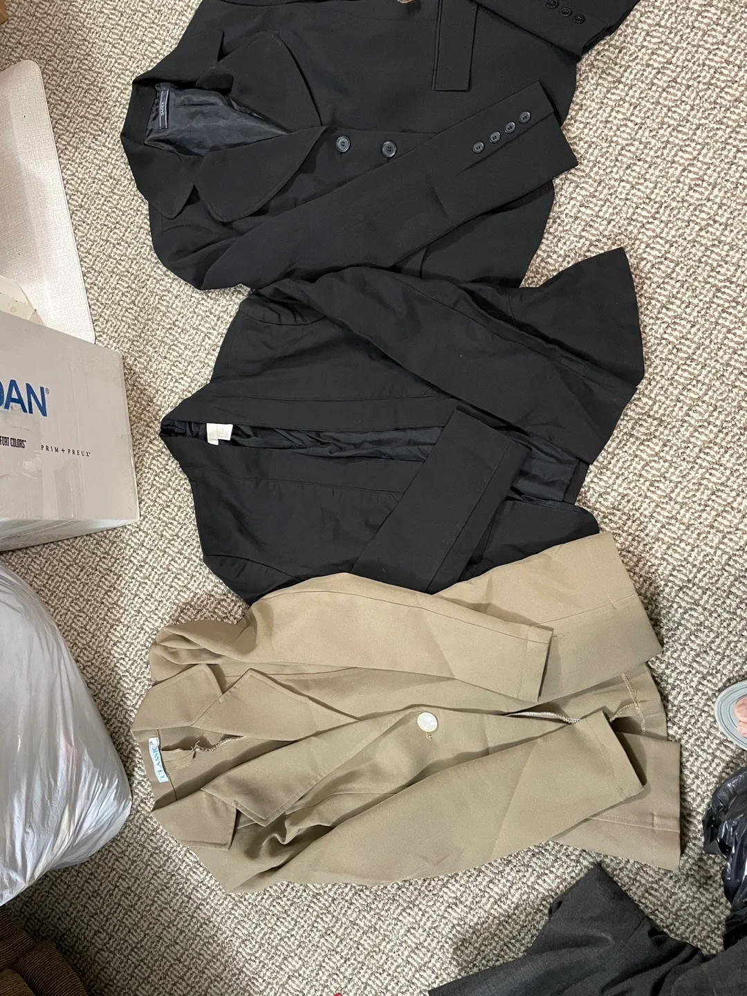 Women's Clothing image indicator(5)