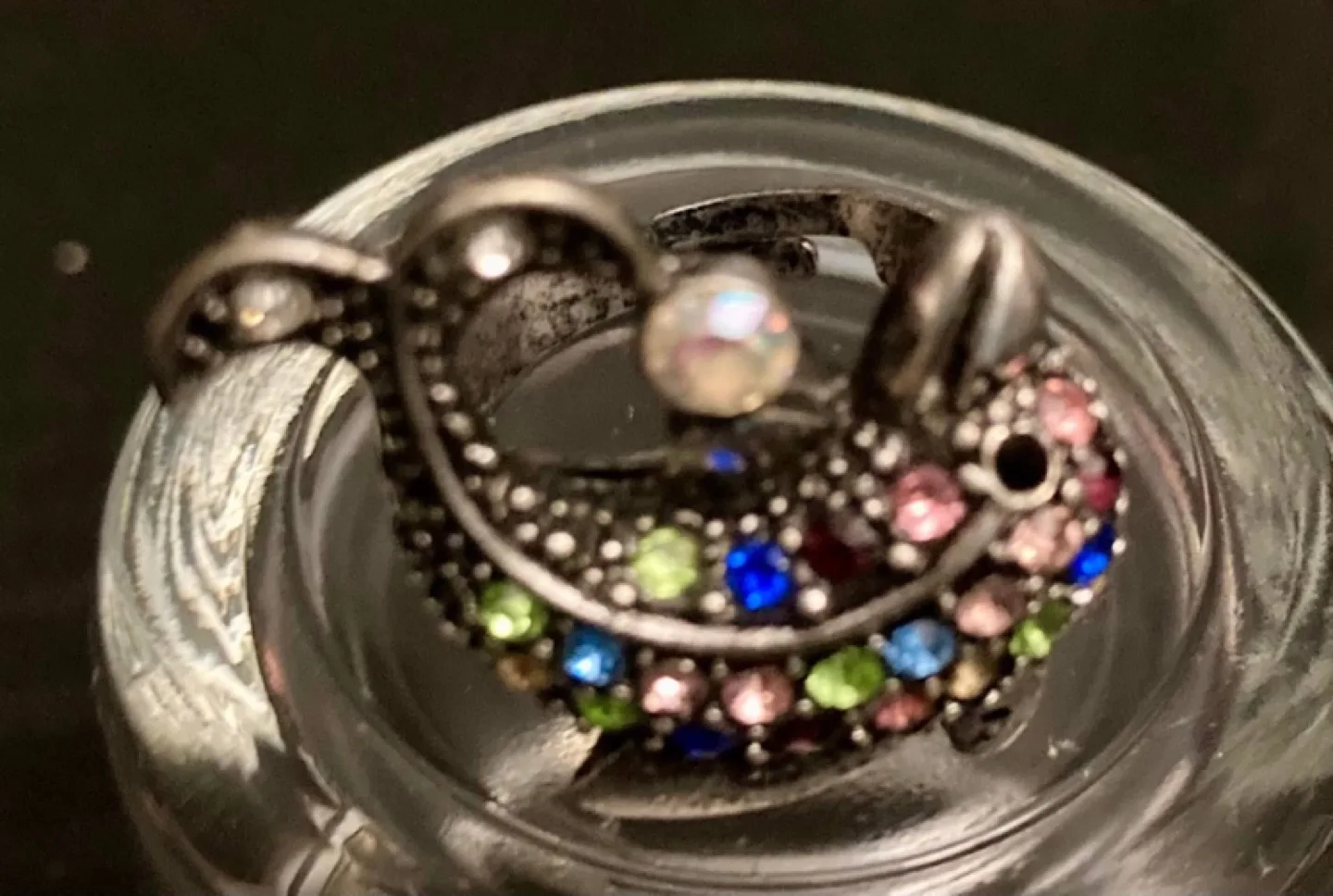 Dolphin Ring with Rhinestones image indicator(4)