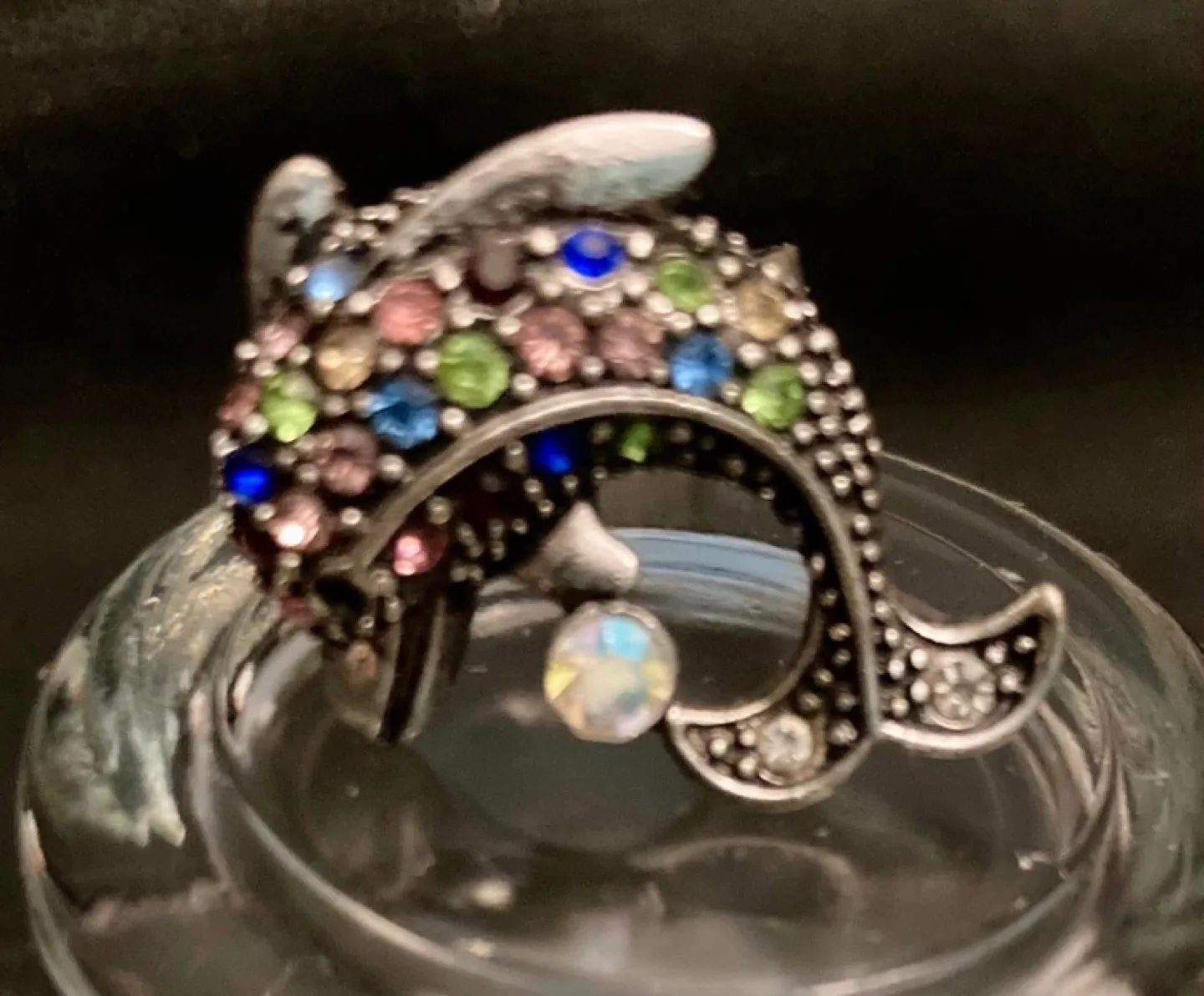 Dolphin Ring with Rhinestones image indicator(3)
