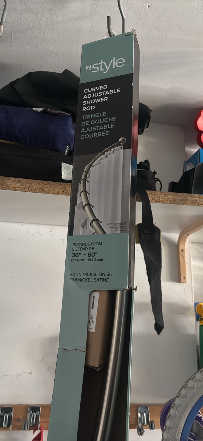 In Style Curved Adjustable Shower Rod