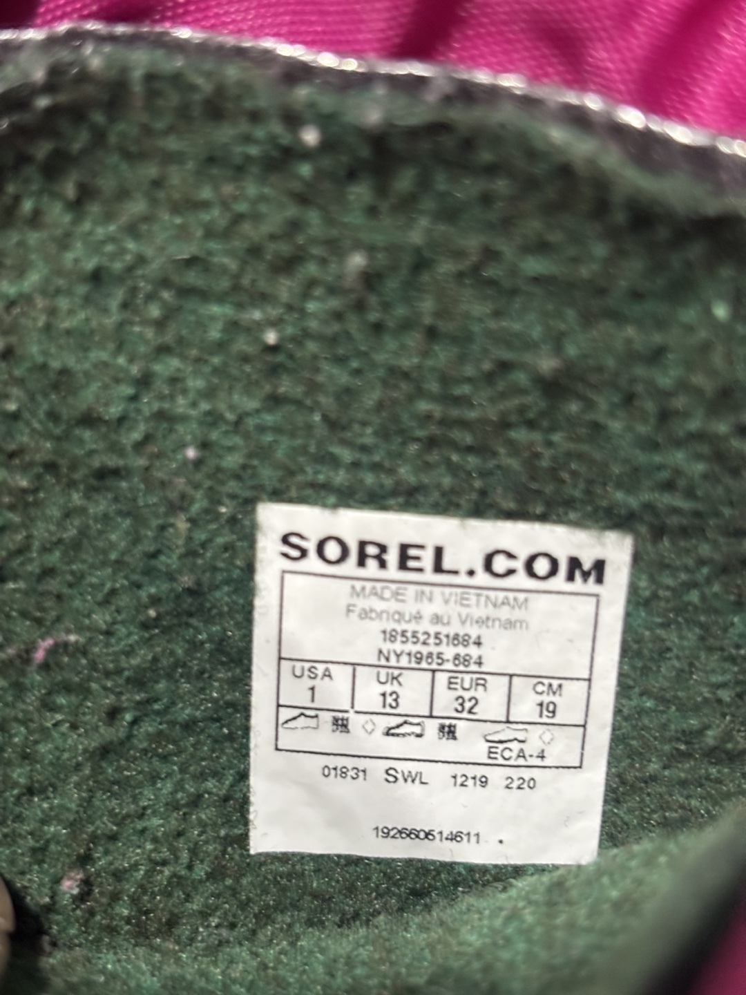 Sorel Kids Winter Boots Size 1 - photo 3
