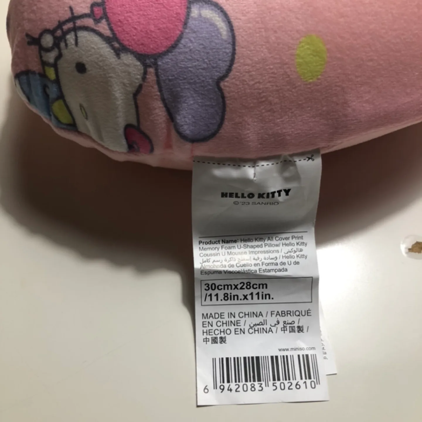 Two kids’ travel neck pillows image indicator(4)