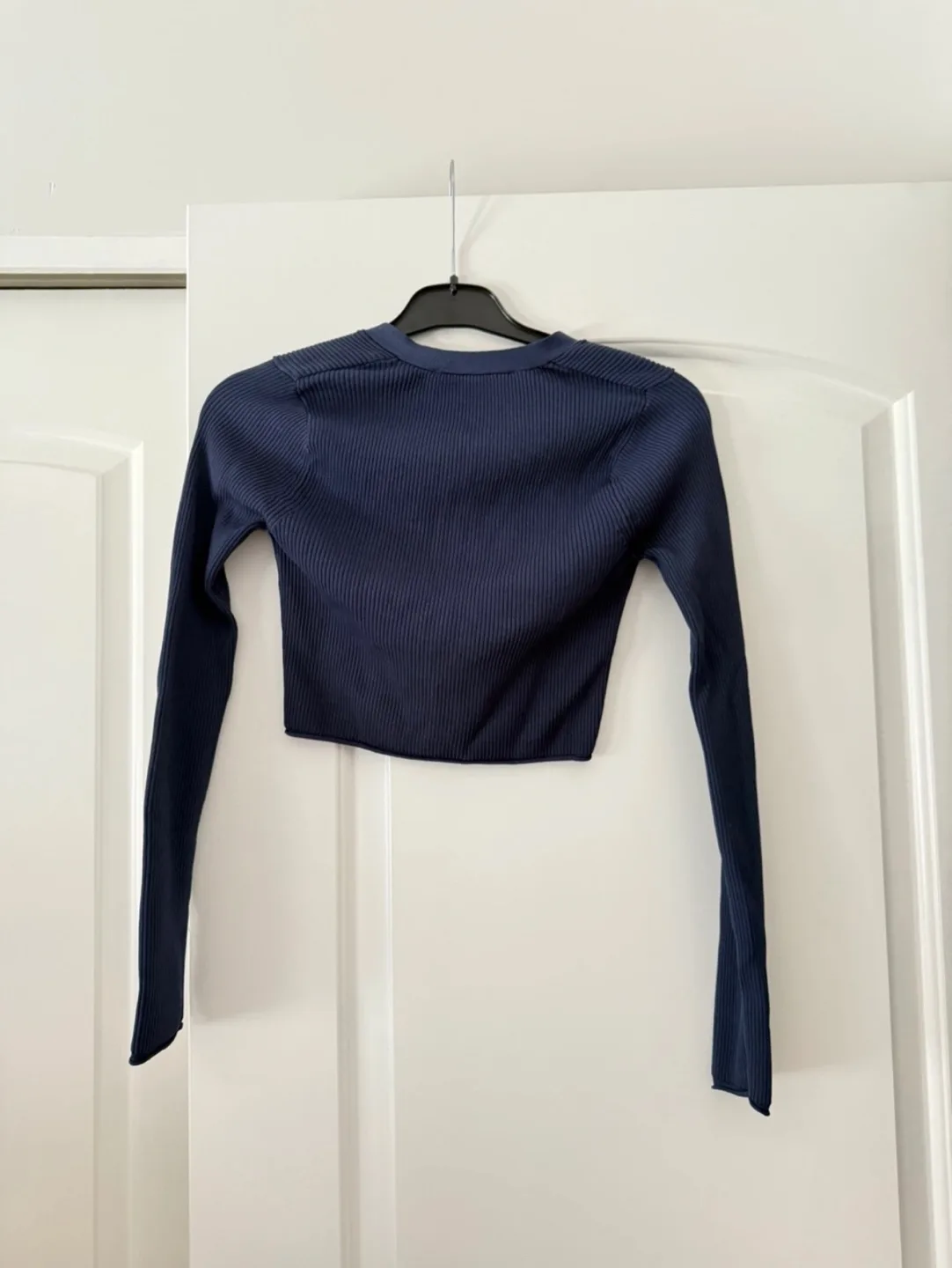 Zara Blue Cropped Cardigan image indicator(2)