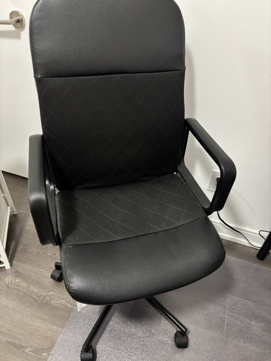 Office Chair - photo 2