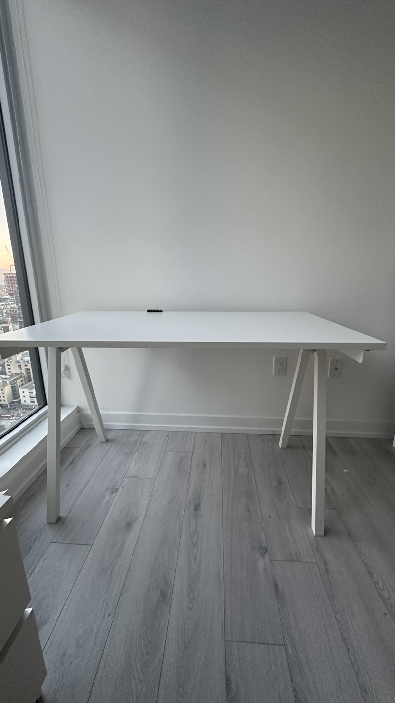 IKEA White Desk Trotten - photo 2