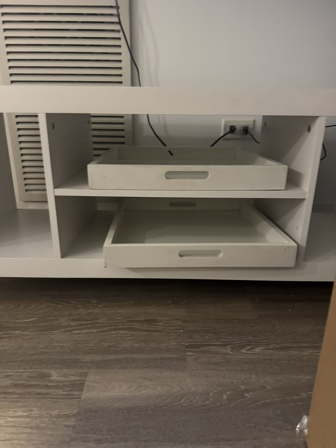 Tv stand - photo 3