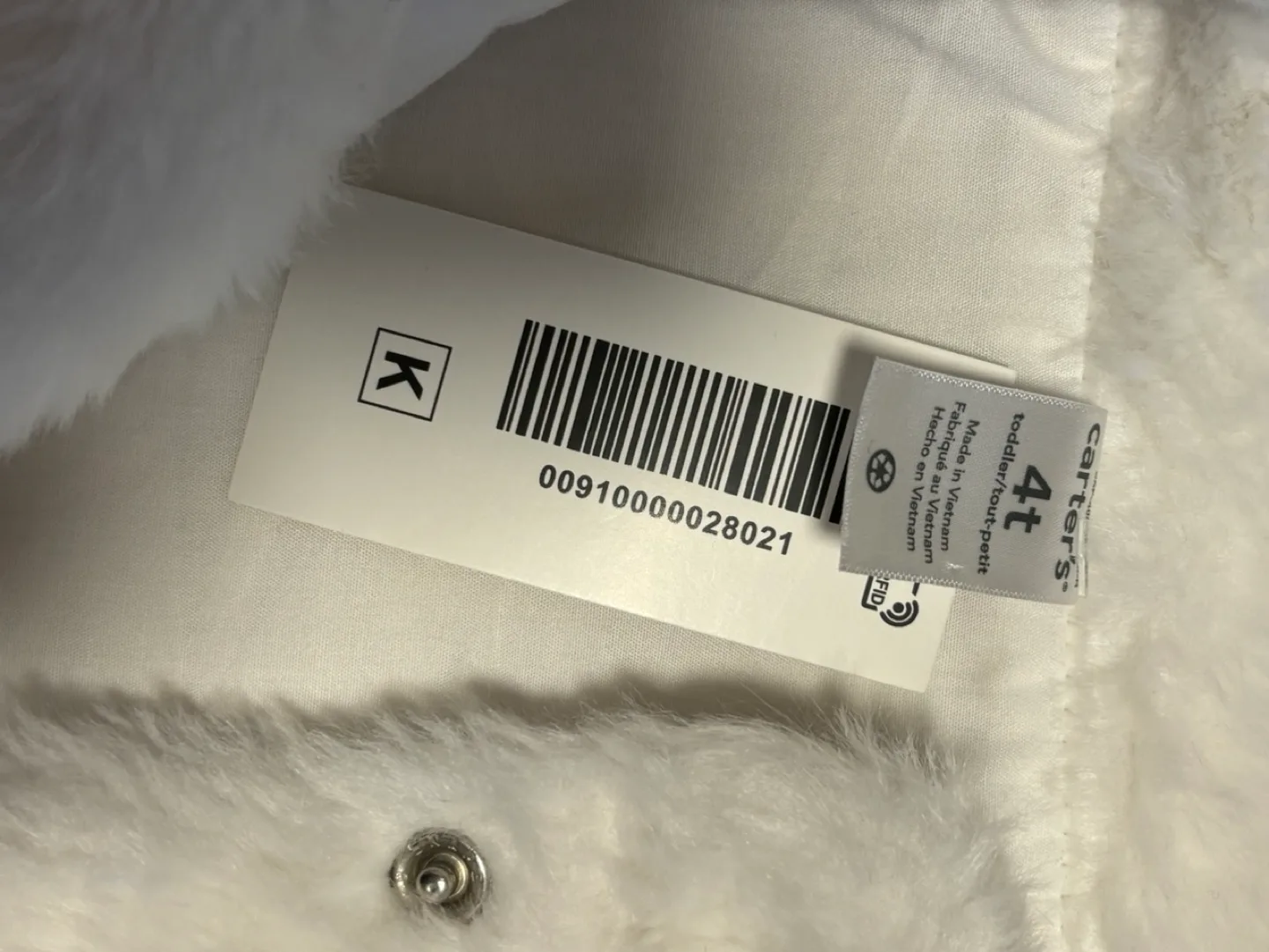Carter's White Faux Fur Vest - Size 4T New image indicator(2)