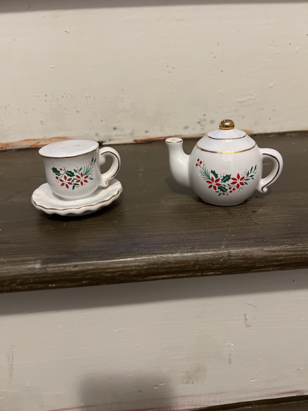 Porcelain Christmas salt and pepper shakers