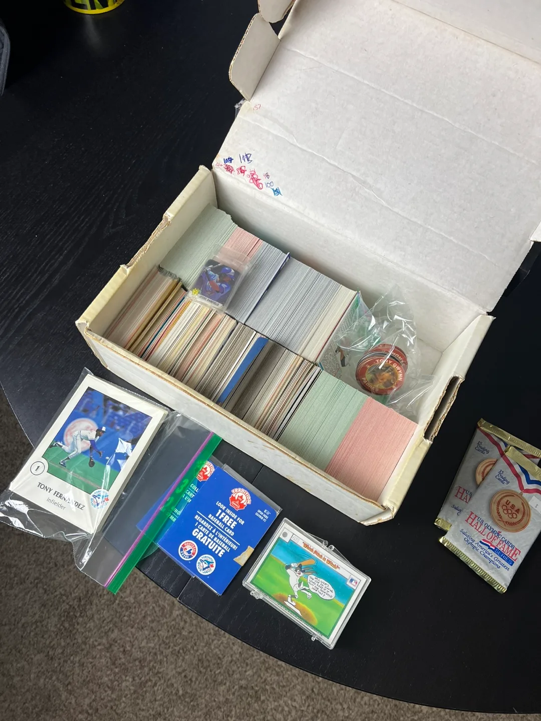 Vintage Baseball Card Box - Early 90s + Rare Collectibles image indicator(8)