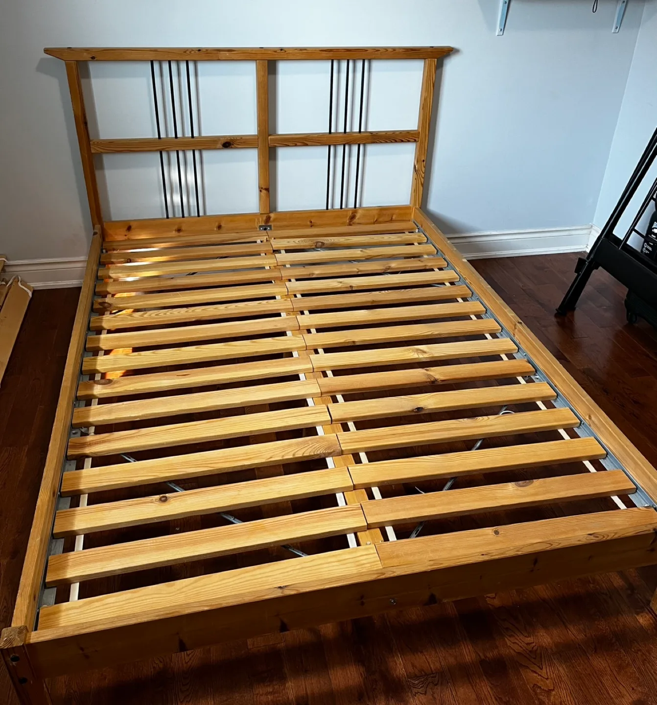 Double bed thumbnail