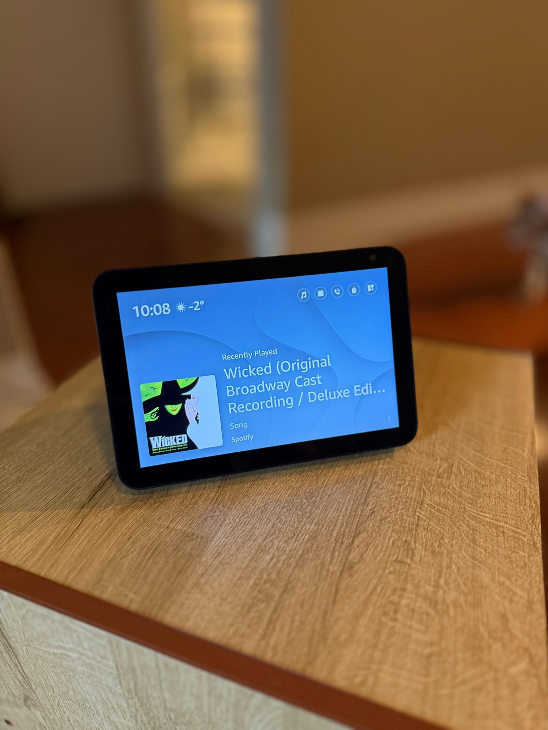 Amazon Echo Show 8 - photo 3